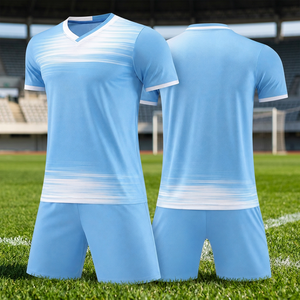 Ensemble de maillot de football bleu clair pour homme, col en V, manches courtes, design dégradé, évacuation de l'humidité, toutes saisons, vêtements pour adultes - Product Image 4