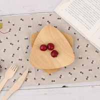 Assiette de service triangulaire en bois miniature pour snacks, fruits et desserts – Vente en gros