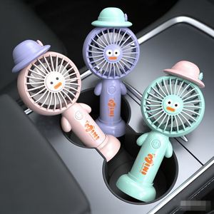 Ventilador de Mano Personalizado de Fábrica con Diseño de Dibujos Animados, 3 Velocidades, 500mAh, Venta al por Mayor, Lindo Ventilador con Forma de Sombrero - Product Image 1