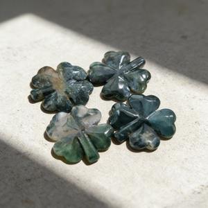 Venta al por Mayor de Tréboles de Cuatro Hojas Tallados en Ágata Musgosa Natural, Estilo Bohemio, Pulidos, de Alta Calidad, 5-6cm, Tendencia de Moda para Decoración del Hogar - Product Image 2