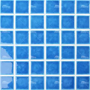 Özelleştirilmiş boyutu 2 inç mavi buz Crackle seramik sırlı ucuz fiyat düz renk yüzme havuzu mozaik karo ispanyolca havuzu mozaik