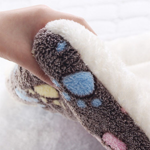 Tikar hewan peliharaan flanel tebal, cetak hewan lucu musim dingin selimut tempat tidur untuk anak anjing lembut bantal Sofa rumah penutup tidur tetap hangat - Product Image 6