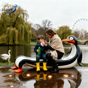 ML-015 Seduta Moderna a Forma di Pinguino in Fibra di Vetro per Parchi e Giardini (Resistente, 2 Posti) - Product Image 4