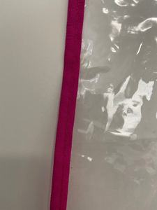 Bolsa de Ropa para Disfraces de Danza de PVC Transparente Personalizada de 37'' con Bolsillos para Identificación, Bolsa de Ropa para Disfraces de Danza Personalizada con Ribete <span class=keywords><strong>Rosa</strong></span> Intenso - Product Image 3