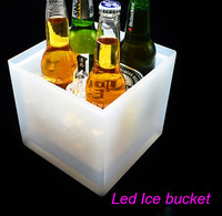 PP Plastique Bière Vin Boissons Glacière Acrylique Sentiment Seaux À Glace avec Led Design Coloré Boîtes Accepter 3.5L Personnaliser