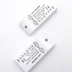 YIDUN Lighting Best Seller Transformateurs d'alimentation pour l'extérieur Bande de <span class=keywords><strong>LED</strong></span> Prix compétitif Adaptateur de commutation Bande de <span class=keywords><strong>LED</strong></span> - Product Image 2
