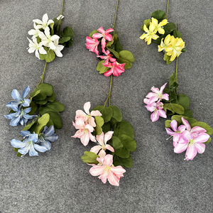 Flores Artificiales de Bauhinia con Hojas Realistas, Flores de Seda para Decoración de Bodas, Arreglos de Paisajismo - Product Image 1