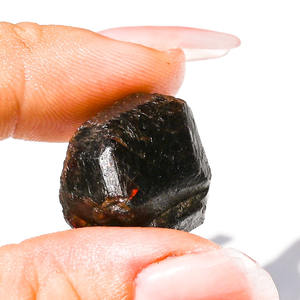 Vente en gros de cristal naturel de haute qualité brut grenat rouge brut pierre dégringolée carbuncle quartz gravier pierres précieuses cadeaux - Product Image 5