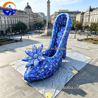 Chaussures à talons hauts gonflables géantes bleues personnalisables Chenghuang 2026 en promotion pour la publicité