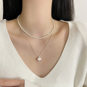 Collier en argent brossé en forme de cœur, un accessoire de chaîne de clavicule à <span class=keywords><strong>double</strong></span> couche de luxe haut de gamme, de niche et léger pour <span class=keywords><strong>femme</strong></span> - Product Image 2