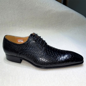 Chaussures habillées en cuir Oxford faites à la main pour hommes, avec embout en acier, en cuir de vachette pleine fleur, motif floral haut de gamme, décontractées et élégantes, collection automne 2026 - Product Image 6