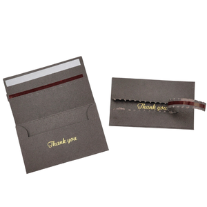 Boîte à cartes en papier kraft avec enveloppe pour emballage de cartes, vente chaude, estampage à chaud UV, noir, carte de crédit VIP, cadeau gratuit - Product Image 3