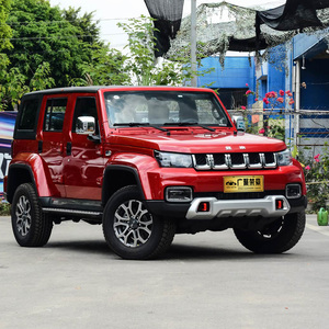 BAIC BJ40 d'<span class=keywords><strong>occasion</strong></span> 2017, conduite à gauche, <span class=keywords><strong>SUV</strong></span>, essence, transmission <span class=keywords><strong>automatique</strong></span> - Product Image 2