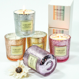 Velas Aromáticas de Lujo en Vaso con Recubrimiento Dorado, Velas de Cera de Soja con Aceites de Fragancia, Aromaterapia, Velas Aromáticas en Frasco de Vidrio - Product Image 5