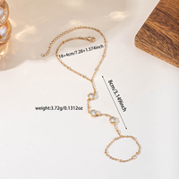 Élégant Bracelet Chaîne de Main Doré Éclatant avec Zircons Cubiques Sertis en Bezel, Fermoir Mousqueton, Prolongateur, Bijou Scintillant pour Femme, Idéal Cadeau