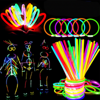 Ensemble de 22 anneaux arc-en-ciel colorés, lunettes, chapeaux, bâtons lumineux dansants, cadeau de fête