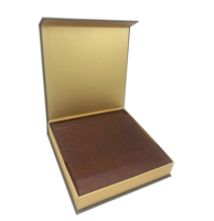 Boîte en carton pour pâtisserie, dattes, chocolat, emballage cadeau, avec fenêtre transparente personnalisée, fabriquée par Gold Foil Matt Box