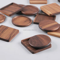 Lot de 4 sous-verres en bois de manguier noir durable Napperons classiques de style européen pour la maison, les hôtels, les restaurants et les occasions de thé