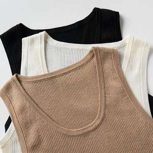 <span class=keywords><strong>Gilet</strong></span> en tricot 100 % laine pour <span class=keywords><strong>femme</strong></span>, col en U, rayé, essentiel pour le printemps, vente en gros OEM ODM - Product Image 4