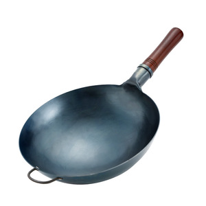 Chảo gang đúc thủ công có tay cầm bằng gỗ, không dính, không phủ lớp chống dính - Product Image 1