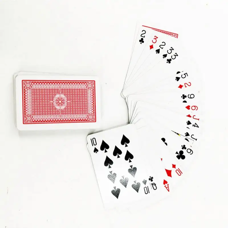 Vente en gros de cartes à jouer personnalisées, cartes de Poker marquées de Club