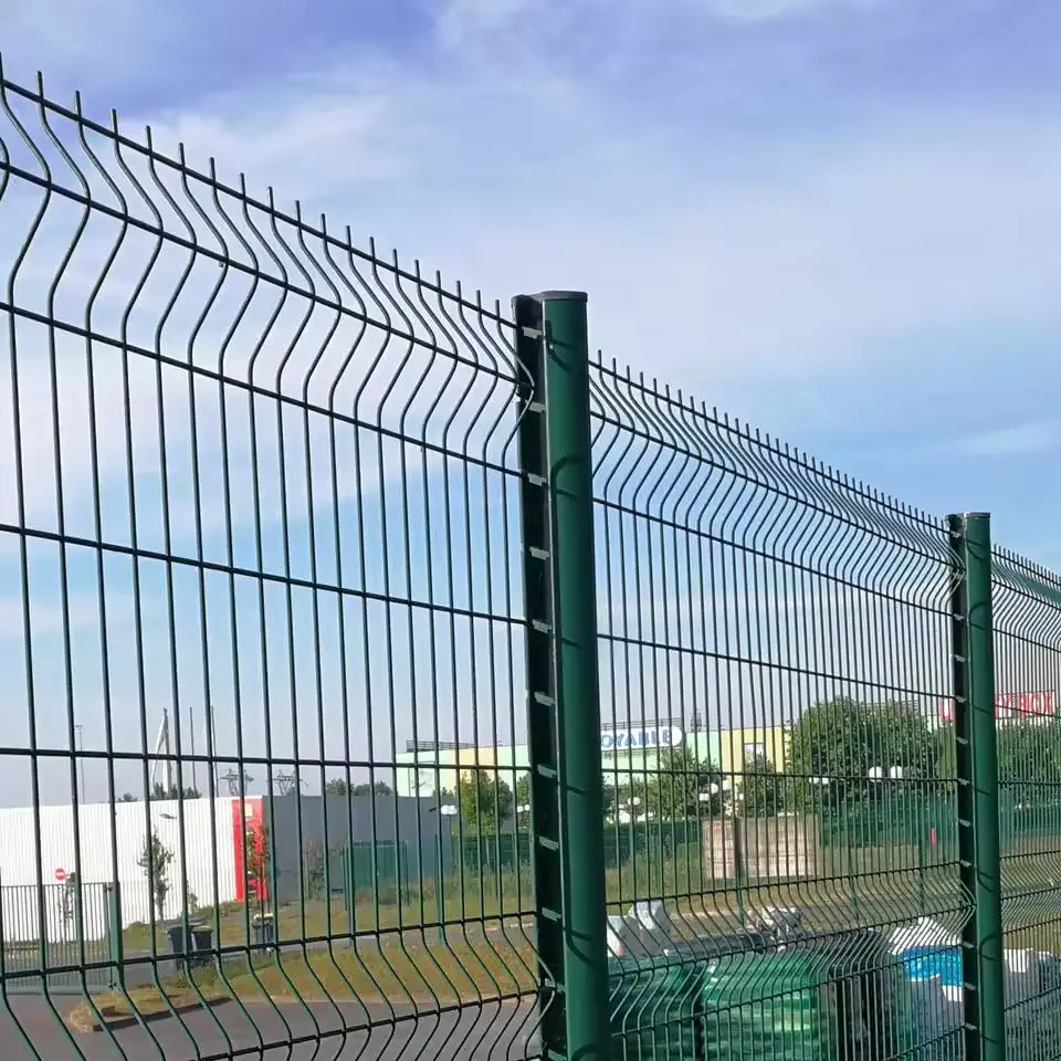China manufacturer 12 14 gauge pvc coated 3d curved welded v wire mesh fence panel for sale