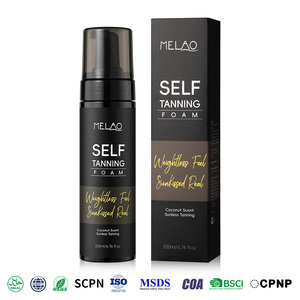 Mousse <span class=keywords><strong>Autobronceador</strong></span> Golden Tan Skin Radiance Booster, Acabado Suave, Bronceado Ligero, Brillo Corporal, Uso en la <span class=keywords><strong>Playa</strong></span>, Vacaciones de Verano, 200 ml - Product Image 1