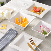 Vaisselle d'hôtel nordique directement de l'usine, assiettes à soupe rectangulaires en céramique blanche et tasses à café, ensemble complet d'accessoires de table