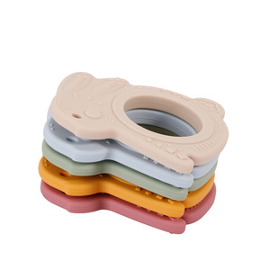 Rabbit Hollow – Bâtonnet de dentition pour bébé, en silicone bouillable de qualité alimentaire, pour bébés de 0 à 24 mois - Product Image 3