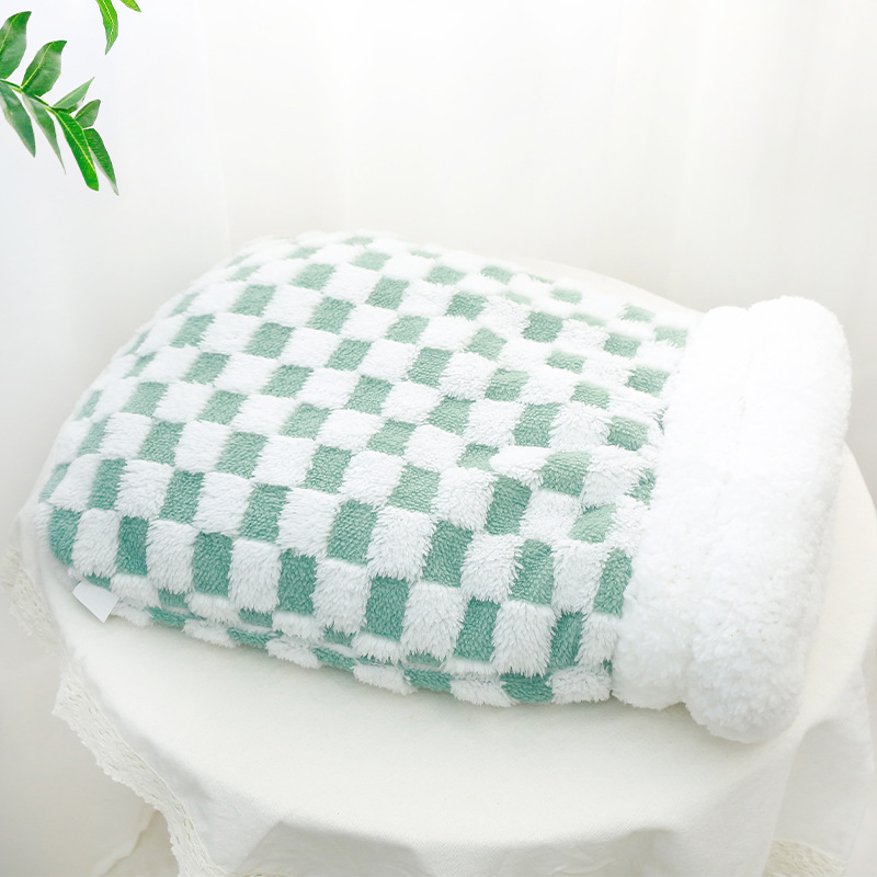 Sac de couchage - carreaux bleus