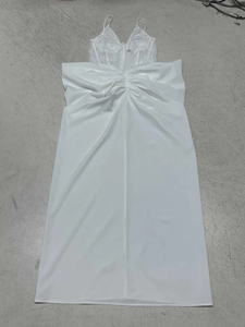 ชุดเดรสยาวทรงเข้ารูปสไตล์วินเทจ ผ้าทอระบายอากาศดี แต่งลูกไม้ซีทรูและผ้าตาข่าย พร้อมโครงคอร์เซ็ทและระบายช่วงเอว เหมาะสำหรับงานปาร์ตี้ - Product Image 2