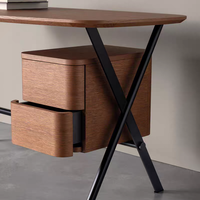 Bureau de direction moderne et luxueux avec placage en bois naturel durable