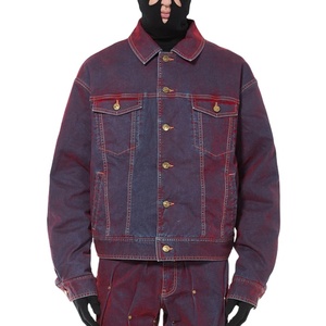 Vente <span class=keywords><strong>en</strong></span> gros <span class=keywords><strong>Veste</strong></span> denim flocage <span class=keywords><strong>rouge</strong></span> personnalisée pour hommes <span class=keywords><strong>Veste</strong></span> cargo à manches longues et col écarté, simple boutonnage - Product Image 1