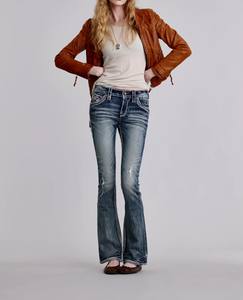 Pantalones vaqueros ajustados de cintura media con volantes de patchwork, 100% algodón, lavado oscuro, diseño bordado - Product Image 2