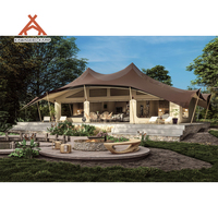 Tente de glamping de luxe Kawagebo Kamp (KK) en toile imperméable PVDF pour les stations balnéaires et les hôtels, adaptée aux quatre saisons