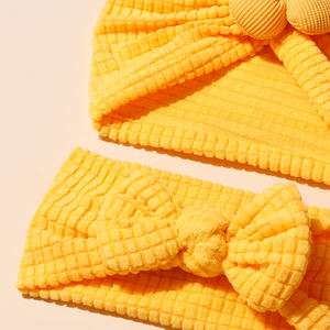 2 buah bando bayi warna polos bunga lucu baru Eropa dan Amerika Set topi bayi Fontanelle tahan angin dan hangat - Product Image 5