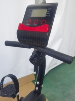 Vélo stationnaire à usage domestique avec moniteur Entraînement du corps entier Entraîneur d'exercice magnétique intérieur Vélos de spinning