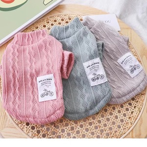 เสื้อกันหนาวสุนัขสีชมพูถักนิตติ้งสำหรับสุนัขพันธุ์เล็ก บิชอง ฟริเซ่ เท็ดดี้ ปอมเมอเรเนียน ดีไซน์น่ารัก สีพื้น เสื้อผ้าสัตว์เลี้ยง - Product Image 4
