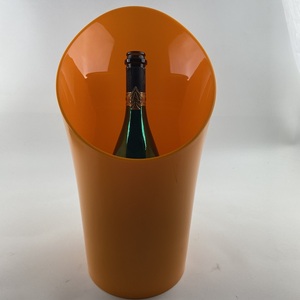 Seau à glace pour <span class=keywords><strong>champagne</strong></span> en acrylique orange 5L <span class=keywords><strong>Magnum</strong></span> - Product Image 1