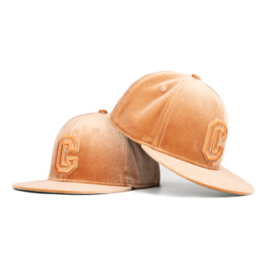 Casquette ajustée TCAP Chine à 6 panneaux en velours personnalisé avec broderie 3D - Product Image 3