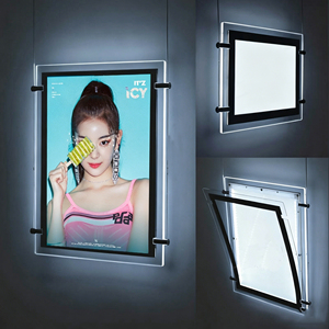 Cornice Luminosa a LED A1/A2/A3/A4 per Agenzie Immobiliari, Espositore per Vetrine con Cornice in Cristallo - Product Image 1