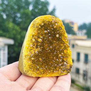 Venta al por Mayor de Exquisitas Piedras de Cristal Curativas de Citrino Estilo Bohemio para Decoración del Hogar y Regalos - Product Image 1