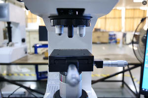 FHV-1000MDT Tester di Durezza Digitale Automatico Vickers da 1000gf 1kgf con Schermo Touch - Product Image 4