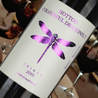 Etiquetas de botella de vino tinto impermeables con protección UV en relieve de lámina de oro púrpura personalizadas, adhesivo fuerte, cervezas y bebidas