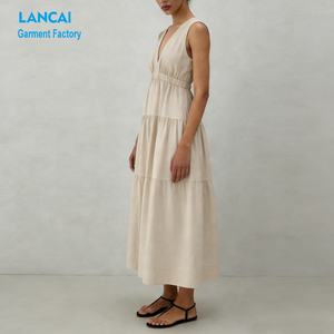 ผู้ผลิตที่ได้รับการยืนยันจากซัพพลายเออร์ทองคำ รับผลิตแบบ OEM ชุดเดรสทรงเอไลน์ความยาวปานกลาง ผ้าไนลอน 100% ออกแบบโลโก้ตามสั่งสำหรับผู้หญิง ช่วยเสริมรูปร่างให้ดูดี - Product Image 3