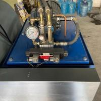 Scie à découper hydraulique de 20/22 pouces pour la découpe de profilés en aluminium, tuyaux, barres, portes et fenêtres