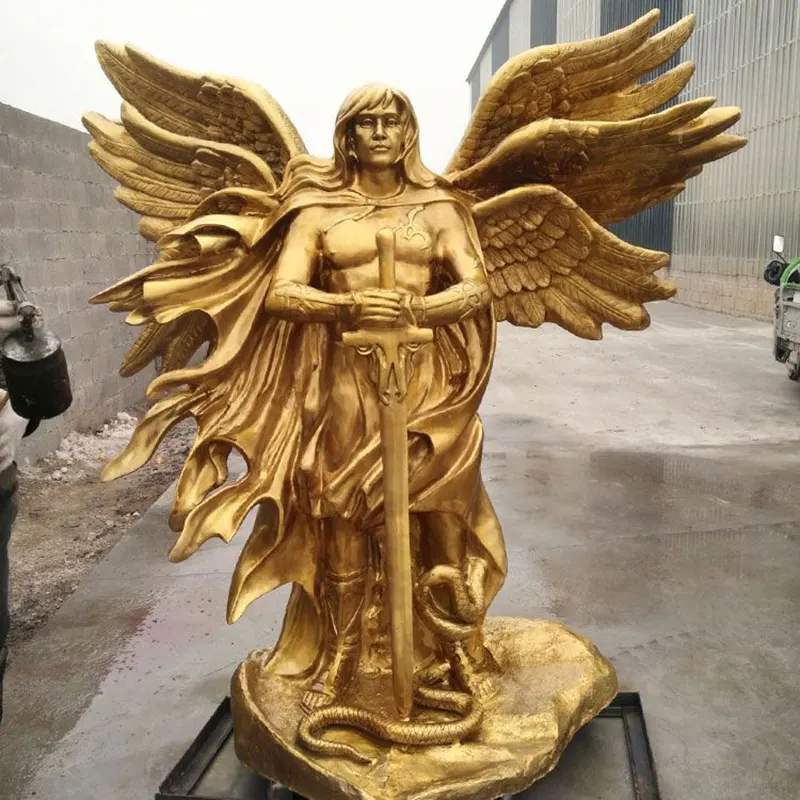 Античная наружная металлическая литая Крылатая фигура скульптура бронзовая элегантная Статуя Ангела для продажи
