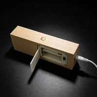 Base de Lámpara LED de Madera Natural con Botón Táctil e Interruptor, Luz Blanca Cálida Opcional, Alimentación por Baterías AAA a Través de Ranura