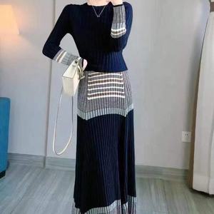 Oudina ชุด2ชิ้นเสื้อสเวตเตอร์<span class=keywords><strong>หางปลา</strong></span><span class=keywords><strong>กระโปรง</strong></span><span class=keywords><strong>ยาว</strong></span><span class=keywords><strong>แบบ</strong></span>ถักแบบลำลองสำหรับผู้หญิง - Product Image 3