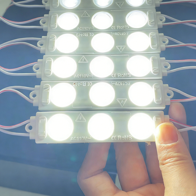 AC 110V 220V High Power Super Brightness 200LM 3 LED Waterproof IP65 Injection SMD 2835 1.5W 220V Led Module